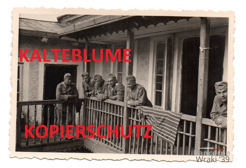 [Z.Inf.Rgt.102.001] Wehrmacht Soldaten in Warta bei Lodz , Polen Feldzug 1939, 2 WK Foto a.jpg