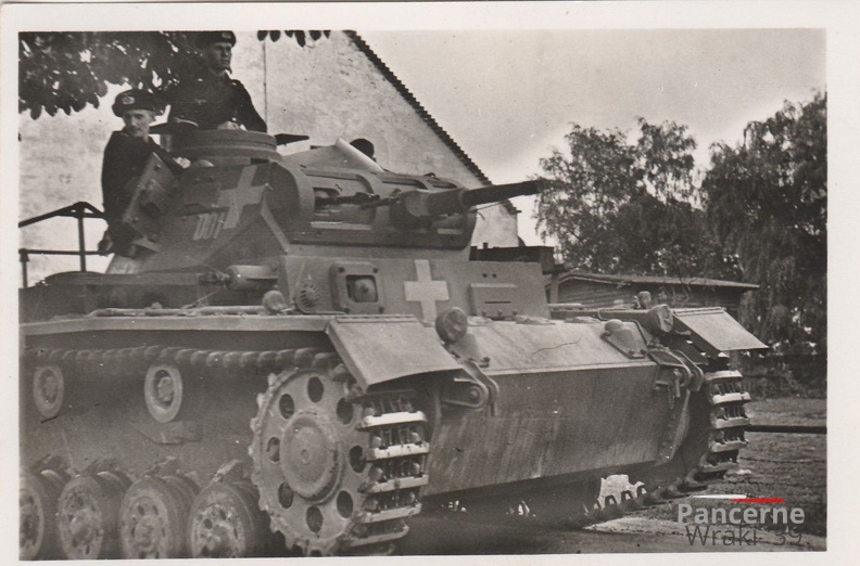 [Z.Pz.Div.04.001] 0013 Polenfeldzug, Panzer PIII der 4.PD, Klar zum Angriff, super aw.jpg