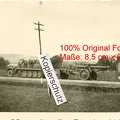 [Z.Pz.Rgt.31.002] 19390907 SdKfz mit Geschütz , Panzer Rgt. 31 bei Proszowice am 7.9.1939 aw