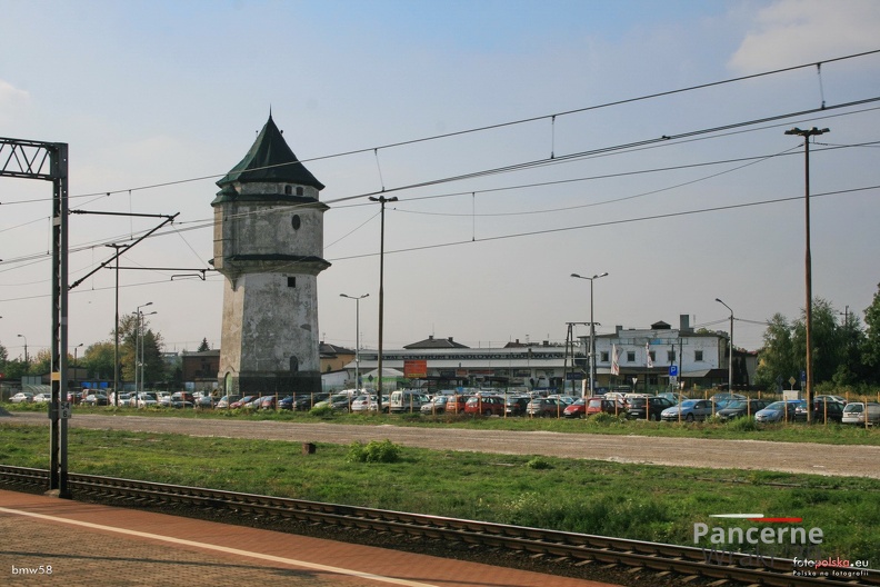 Stacja_kolejowa_Sochaczew_771359_Fotopolska-Eu.jpg