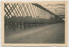 [Z.Inf.Rgt.72.002] #05 Orig. Foto Vormarsch 46.ID über Weichsel Wisla Brücke vor WARSCHAU Polen 1939