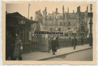 [Z.Inf.Rgt.72.002] #14 Orig. Foto Strassenszene Bevölkerung in zerstörtes WARSCHAU Polen 1939
