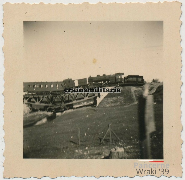 [Z.Art.Rgt.53.001] #020 Foto polnische Dampflok Lokomotive Zug Eisenbahn Unfall SIERADZ Polen 1939