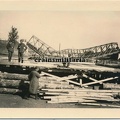 [Z.Art.Rgt.53.001] #024 Foto Soldaten b. Brückenbau Notbrücke zerstörte Brücke Polen 1939 Warthe