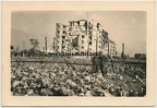 [Z.Art.Rgt.53.001] #054 Foto Soldaten Art.Rgt.53 bei Hochhaus in zerstörtes WARSCHAU Polen 1939