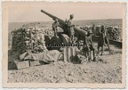 [Z.Art.Rgt.53.001] #102 Foto Beute Artillerie Geschütz Mörser in Stellung Kampf TOBRUK Afrika 1941