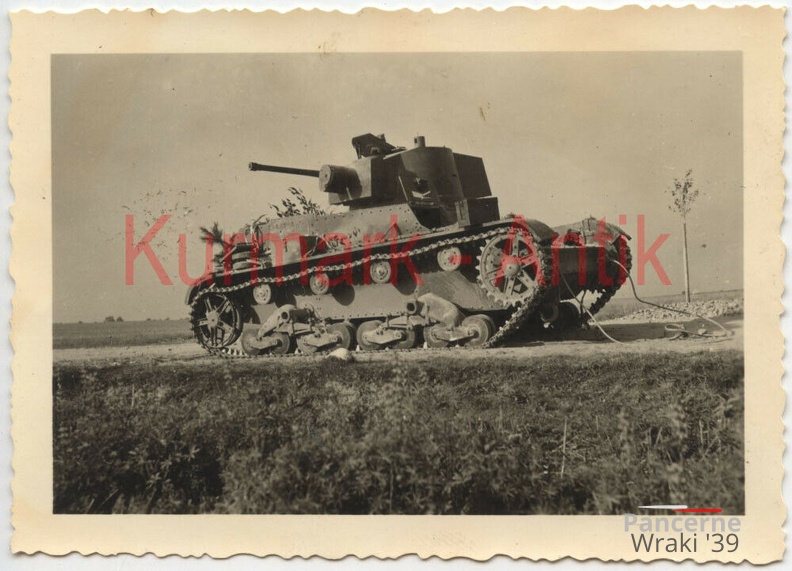 [Z.Inf.Rgt.59.002] A817 Foto Wehrmacht Infanterie Reg. 59 Polen Beute Panzer 7TP TOP Technik Motiv.jpg