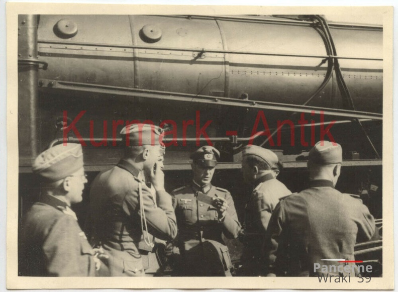 [Z.Art.Rgt.157.001] B497 Foto Wehrmacht Artillerie Reg.157 Polen Ukraine Sambor Eisenbahn LOK ZUG !.jpg