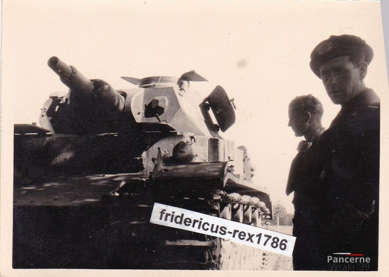 [Z.Pz.Rgt.02.001] Panzer Tank PzKpfw III Ausf. N  mit 7,5-cm-KwK 37 Stummel aw