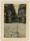 [Z.Inf.Rgt.44.001] Foto 11.ID Wache am Eingang Schloss REMBERTOW b. Warschau Polen 1939