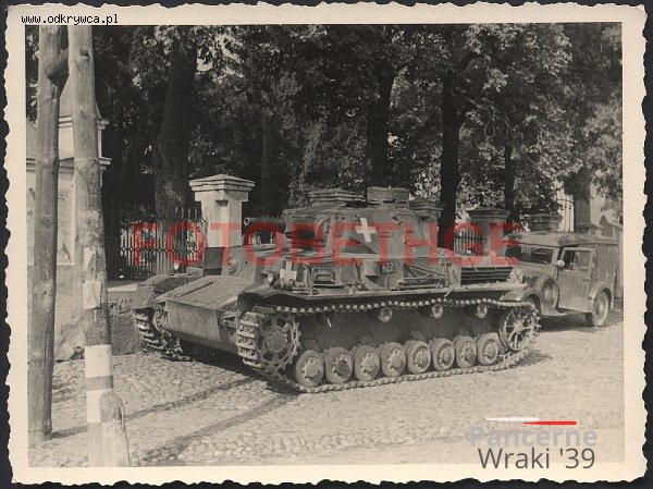 [Pz4][#030]{023}{a} Pz.Kpfw IV Ausf.A, Pz.Reg.8, #422, Brańsk