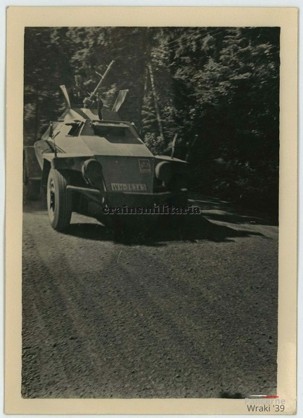 [Z.Aufkl.Abt.(mot).08.001] #032  Foto 8-Rad Funk Panzerspähwagen SdKfz Pz.Aufkl.Abt.8 b. Manöver 1938
