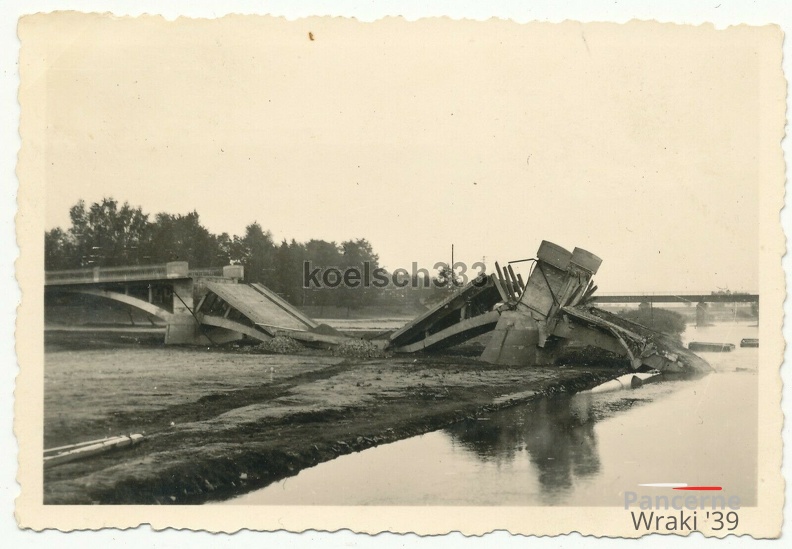 [Z.Pz.Abw.Abt.53.001] Foto Panzerjäger Abt. 53 Polenfeldzug 1939 gesprengte Fluss Brücke in Polen