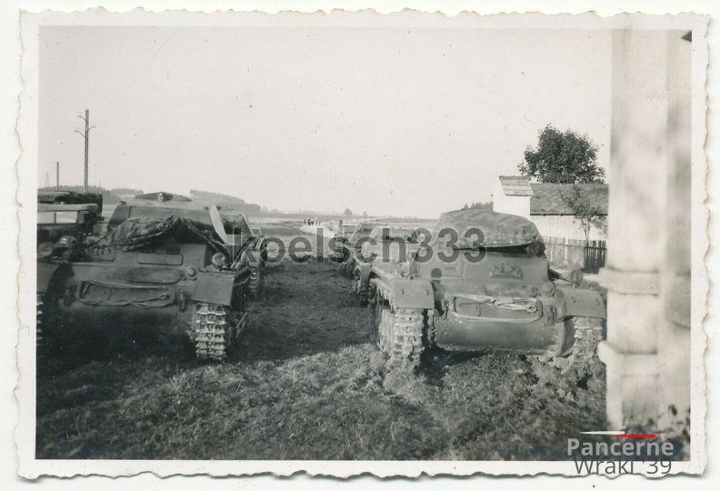 [Z.Pz.Rgt.04.001] #009 Foto Panzer vom Panzer Reg. 4 in Groß Rammerschlag Tschechien 2. PD Sudetenland aw.jpg