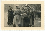 [Z.Pz.Rgt.04.001] #039 Foto Offiziere vom Panzer Reg. 4 bei Lagebesprechung in Polen 1939 2. Pz. Div.