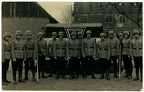 [Z.Inf.Div.19.001] #002 Orig. Foto AK Portrait Soldaten m. Flieger-MG in Pionier Kaserne HOLZMINDEN