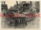 [Z.Art.Rgt.49.001] C517 Foto Wehrmacht Art. Regt.49 Polen Feldzug Schloß Konskie Offizier Halbkette