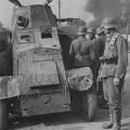 [Wz29][#002]{002}{a} na drodze, Grudusk lub Seroczyn, Waffen-SS, uzbrojony