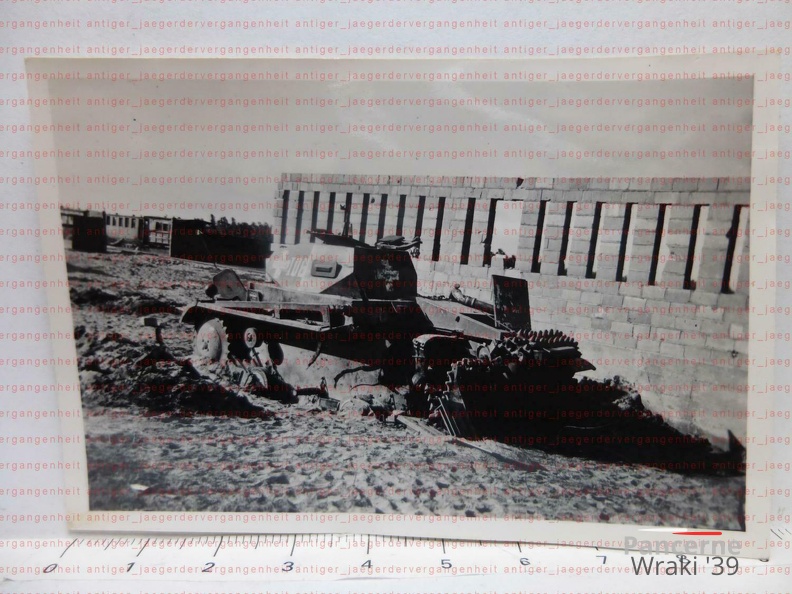 [Z.X0033] H206 Foto 2.WK Polen Sochaczew dt. Panzer tank char Turmnummer 106 Balkenkreuz aw