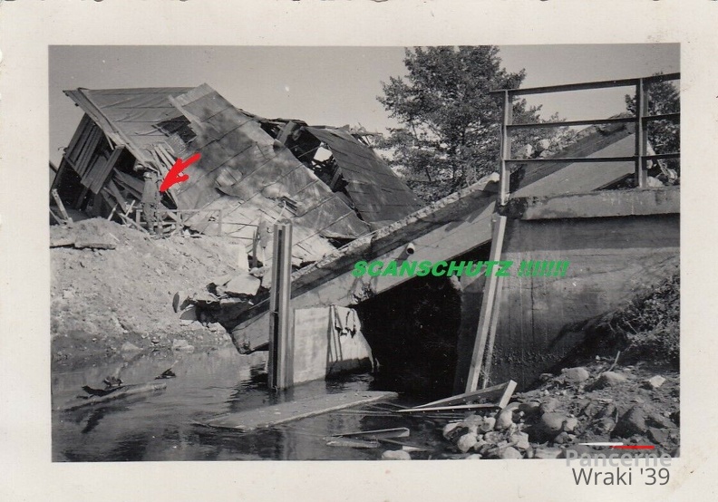 [Z.Pi.Btl.37.001] #29 WH Pi-Btl.37 Brückenbau zerstörter Brücke Bzura Sochaczew Masowien Polen 1939(1).jpg