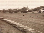 [Z.X0035] H255 Foto 2.WK Polen Radom Masowien Flugplatz Stuka Junkers Ju87 #3 bw