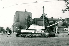 IS-2, 34 Gwardyjski Pułk Czołgów Ciężkich, Poznań, ul.Zwierzyniecka (054){b}