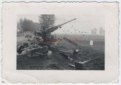 [Bofors40mm] S143 Foto Wehrmacht Frankreich Beute Panzer PAK Kanone Flak Bofors Typ