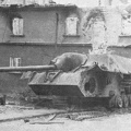 Sd.Kfz.162, Jagdpanzer IV L!70, Panzer-Brigade 103, Lubań, ulica Lwówecka (001){a} foto. P.Schmidt
