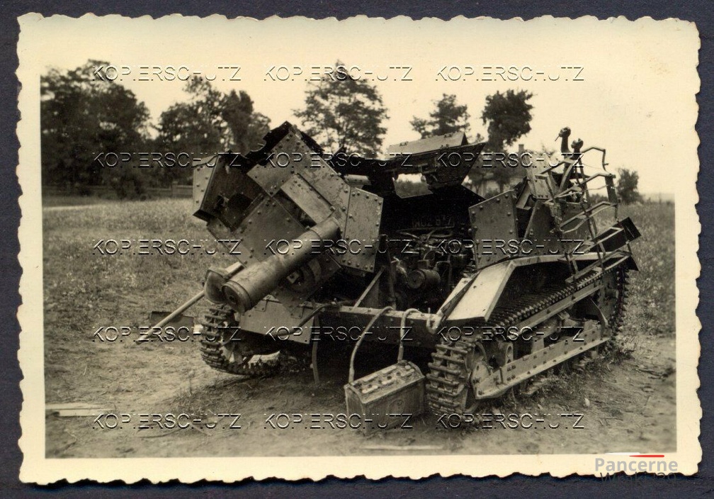 [Z.X0036] Foto zerstörter polnischer Panzer Tankkette Tank TK 3 1939 Polen Feldzug aw