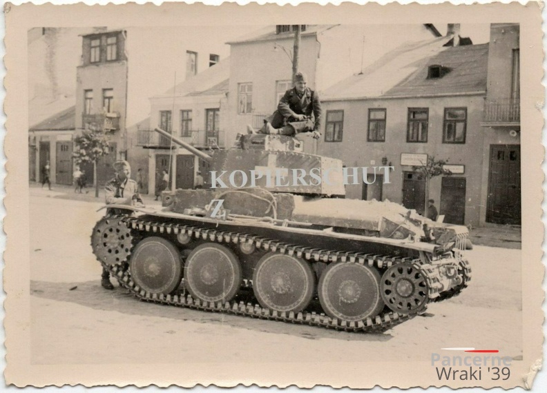 [Z.X0013] (z21)Polen 39 v.Piatek Warschau SDkfz Panzer Tank Kennung Emblem Soldat Zivilist.jpg