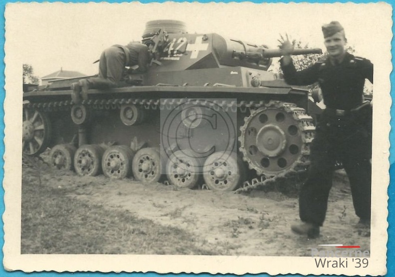 [Pz.Kpfw.III Ausf.E], Pz.Rgt.1, #742 (003){a}.jpg