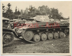 [Z.s.Art.Abt.(mot.).641.001] D852 Foto Wehrmacht Artillerie Abt.641 Polen Lodz - Skurów Panzer II Portrait.jpg