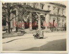 [Z.s.Art.Abt.(mot.).641.001] D871 Foto Wehrmacht Artillerie Abt.641 Polen Warschau Ruinen Motorrad Krad TOP