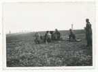 [Z.Pz.Abw.Abt.252.001] #010 Foto Soldaten der Panzerjäger Abt. 252 am 3,7cm PaK Geschütz in Polen 1939