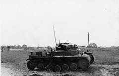 [Z.Art.Rgt.56.001] # 030 Zerschossener deutscher Tank vor Brest