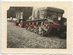[Z.Inf.Rgt.101.002] E242 Foto Wehrmacht I. R.32 Polen Feldzug Beute Panzer + LKW trailer Anhänger !