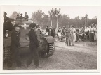 [Pz.Kpfw.II Ausf.C] Pz.Rgt.11, #xxx (001){a} Panzermänner und Panzer mit Bevölkerung in POLEN September 1939