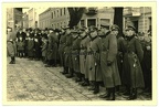 [Z.X0057] Orig. Foto Appell Offiziere am Marktplatz SCHWETZ Swiecie Weichsel Polen 1939