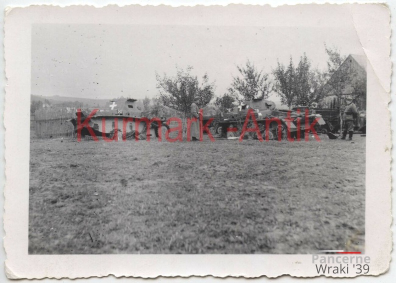 [Pz2][#043]{100}{a} Pz.Kpfw II Ausf.C, Pz.Rgt.3, #343, Spytkowice.jpg