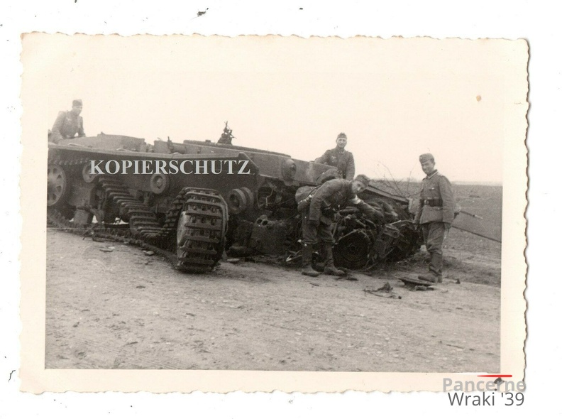 [Z.X0040] (y23) Polen 1939 v. Lublin Wlodawa Soldat zerst. SDkfz Panzer Tank Sturmgeschütz