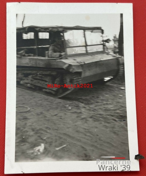 [Z.Inf.Rgt.85.001] Foto, Wk2, 9.I.R.85, Beute Tankette in Polen (N)50404 aw