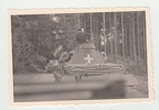 [Z.Pz.Rgt.11.007] #c05 Deutsche Kampfpanzer mit weißem Balkenkreuz im Vormarsch – Foto 2.WK