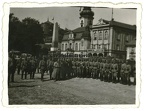 [Z.Pol.Rgt.02.001] Orig. Foto Polizei Soldaten Panzer am Marktplatz PLESS Pszczyna Polen 1939
