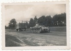 [Z.Kw.Tr.Rgt.602.001] Foto (6) Panzer I schleppt einen LKW Anhänger mit Soldaten der Wehrmacht in Polen