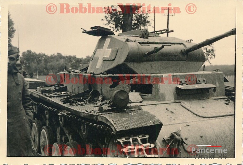 [Z.Pz.Rgt.36.008] X290 Polen 1939 Panzer Rgt.36 Panzerkampfwagen II mit Treffer 4.Panzer-Division.jpg