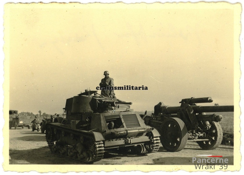 [Z.Art.Rgt.49.002] Orig. Foto polnische Beute Panzer 7-TP Tank in Polen 1939 Artillerie Geschütz.jpg