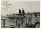 Orig. Foto 25.PD Panzer III Mannschaftswagen Steyr 1500A bei WARSCHAU Polen 1944 a