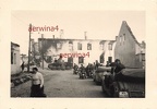 [Pz.Kpfw.38(t)], Pz.Abt.67, #xxx, (043){a} Deutscher Panzer 38t an zerstörten Häusern in Zarki Polen