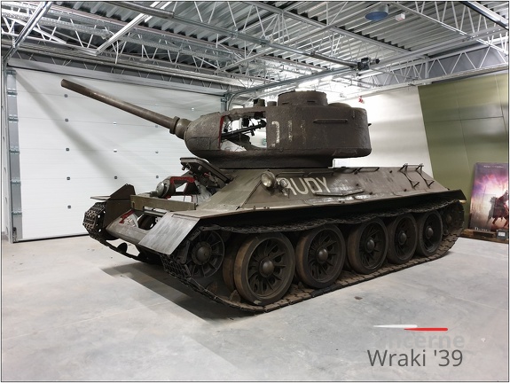 T-34-85 (f.[183][183],sn.43480) Poznań, Muzeum Broni Pancernej (`Rudy`) 2019r.(002){a}