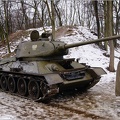 T-34-85 (f.[112][112],sn.4120559) Poznań, Muzeum Broni Pancernej, 2012r.(009){a}